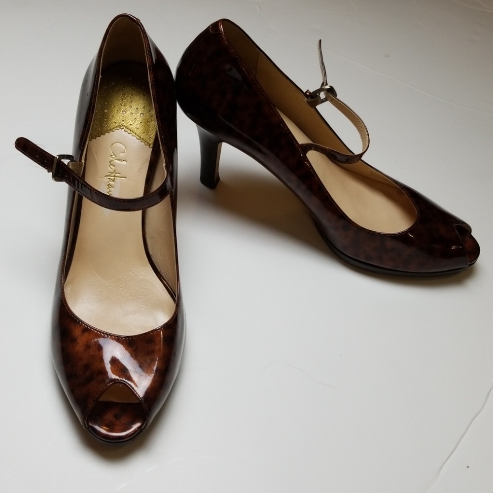 Cole haan  pumps size 10